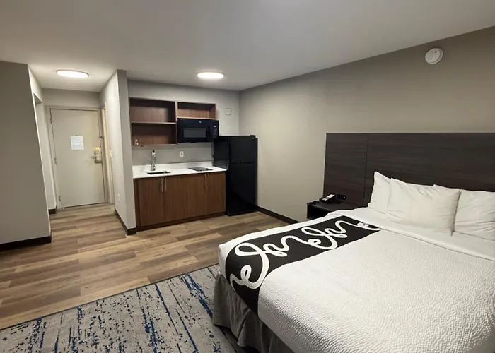 Homestay Suites